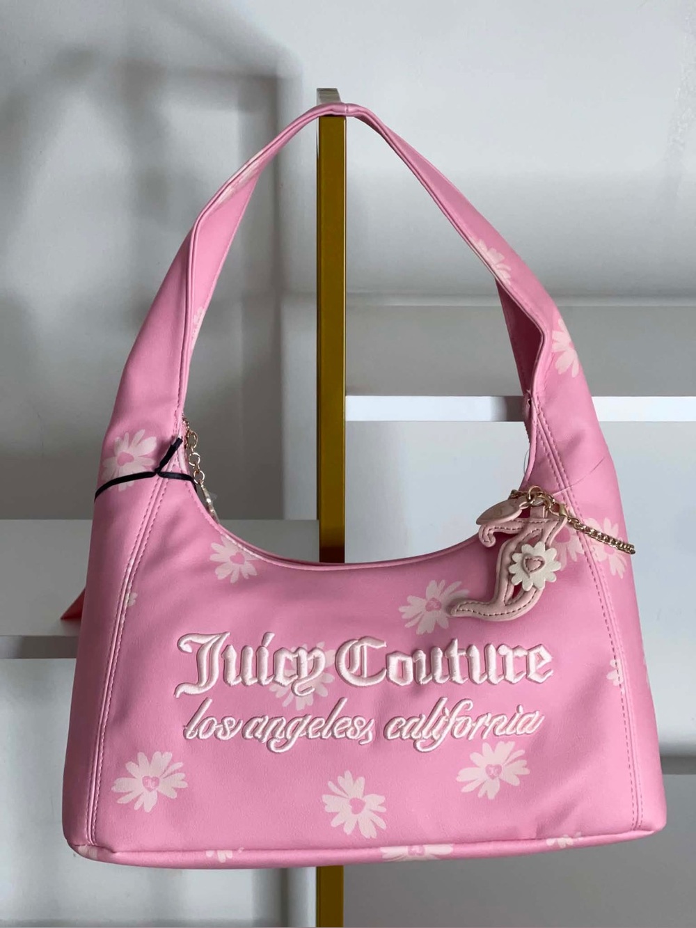 JUICY COUTURE DAISY FOR JUICY HOBO/ SHOULDER BAG   in light Pink with charm
